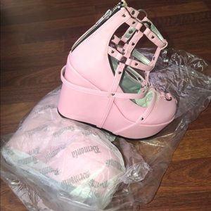 Demonia Blush Neo Romance Leather Wedges